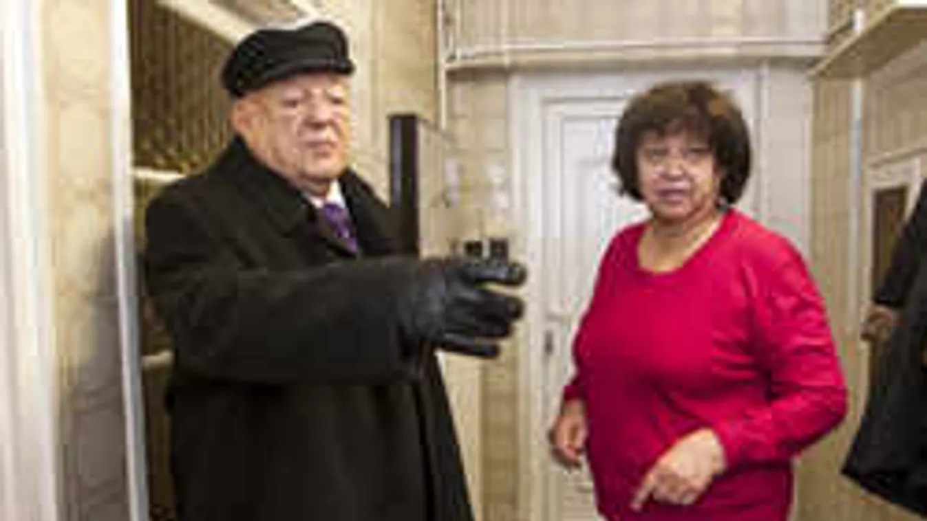 Elárulta az özvegy: Ennyibe kerül Klapka György sírköve!