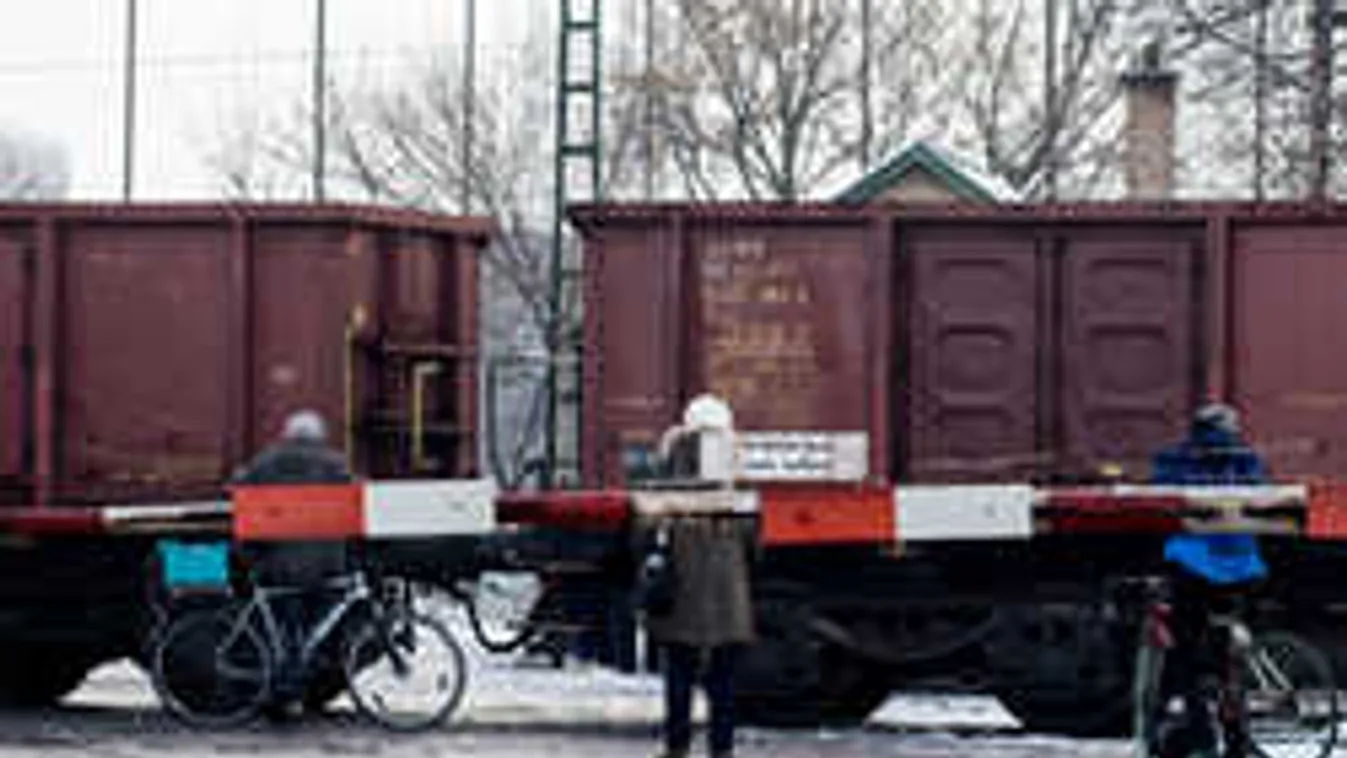 Túl sokáig van zárva több sorompó, magyarázkodik a MÁV
