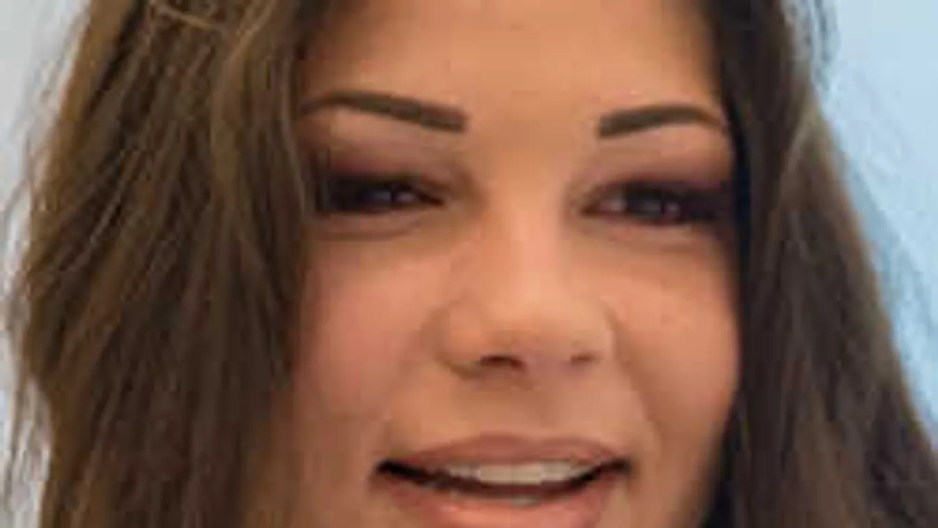 Fotó a műtőasztalról: megoperálják Gáspár Evelint!