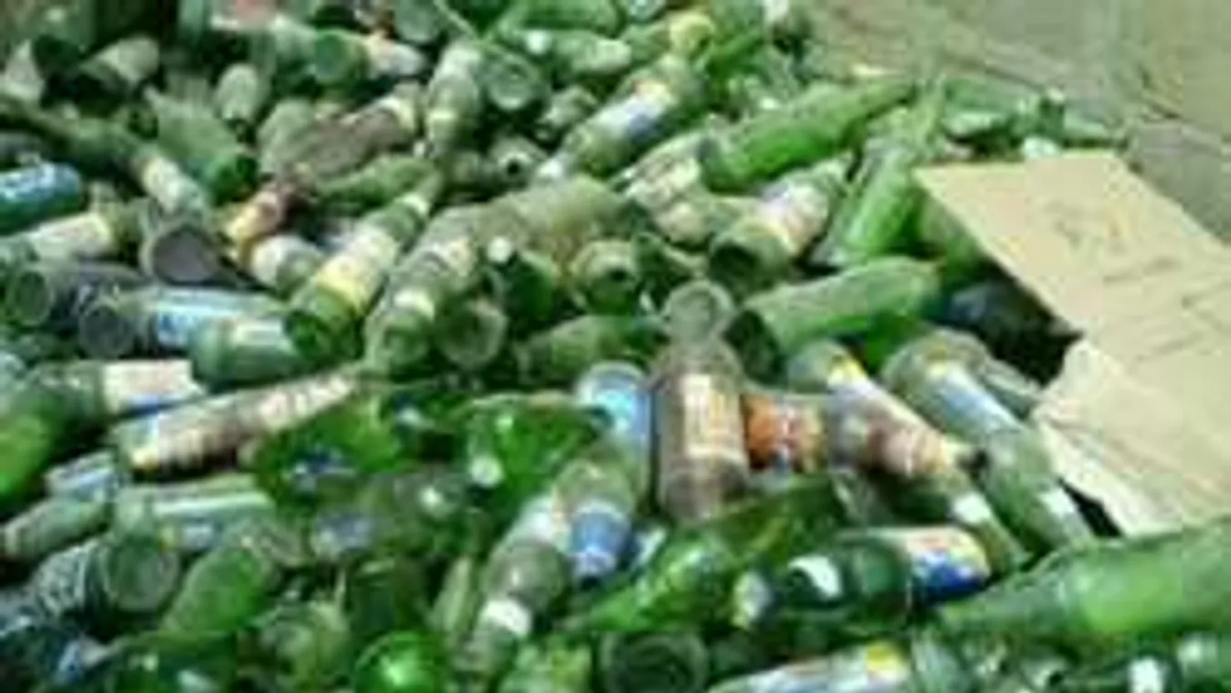 240 ezer üveg sört semmisítettek meg a saría rendőrök