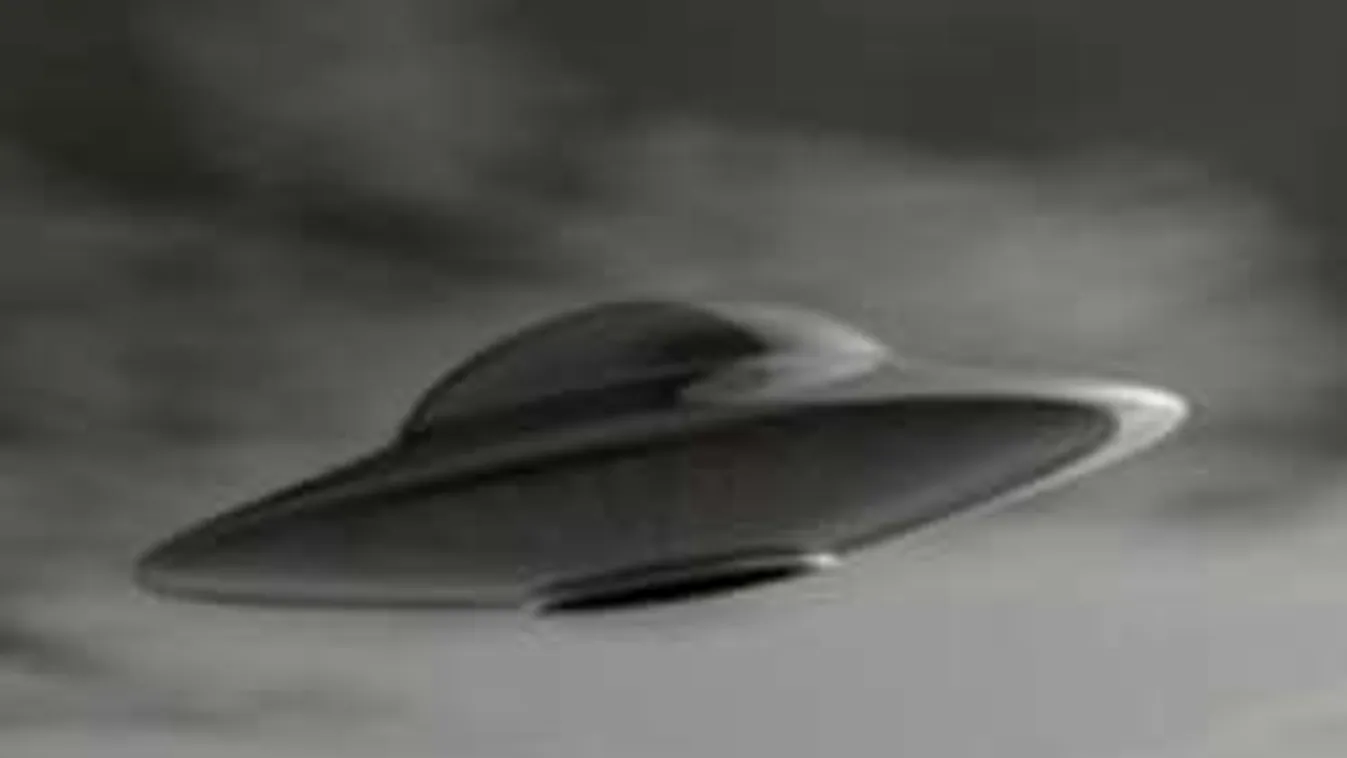 UFO követte a repülőt Olaszország felett! - Videó