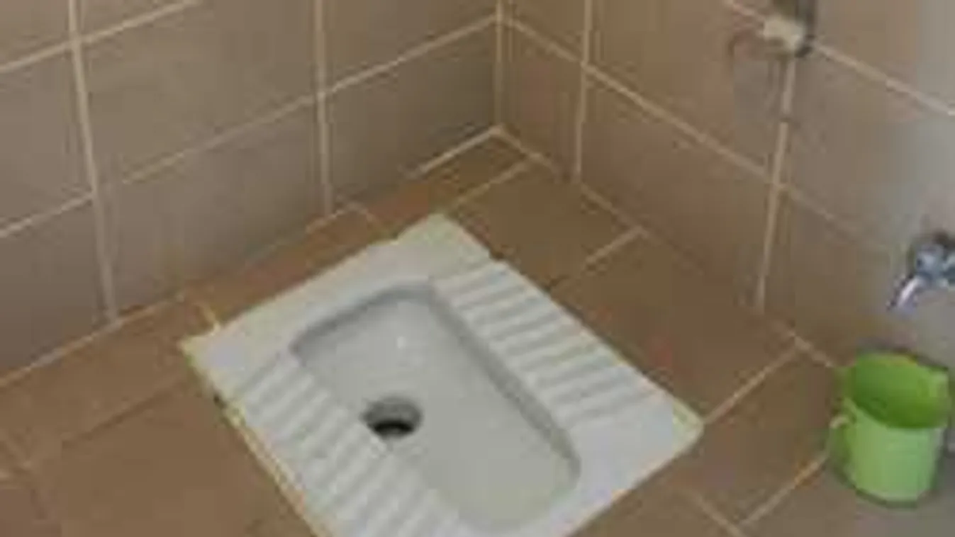 Külön migráns-WC lesz a kulturális központban