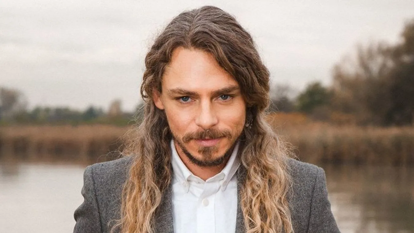 Lesújtó hírt közölt, gyászol Steiner Kristóf