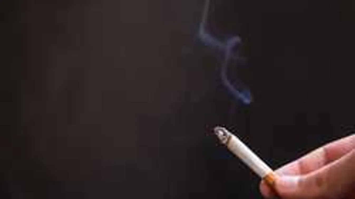 Fordulat a babát cigiztető pesti férfi ügyében, ez vár a családra