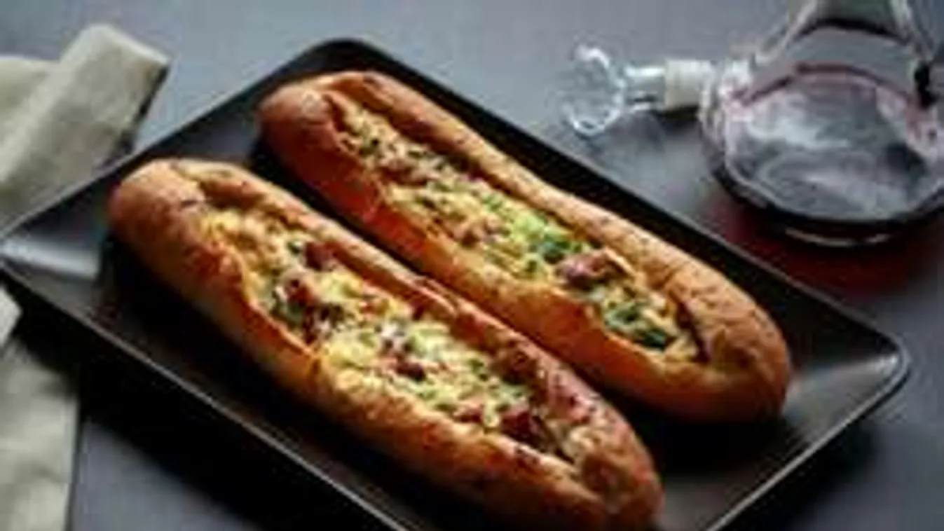 Felejtsd el a rántottát! Így készíts reggelire gyors tojáshajót