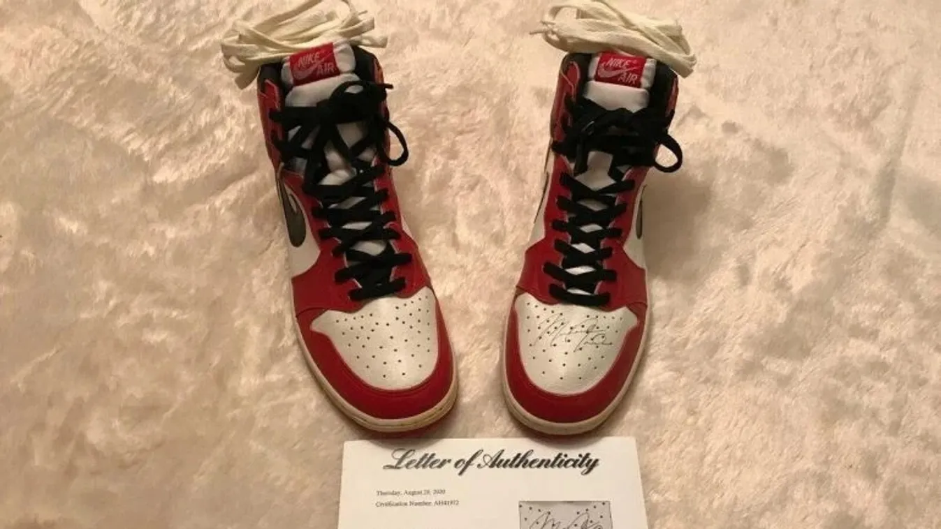 Ez nagyon durva: 1 millió dollárt kérnek ezért a sportcipőért