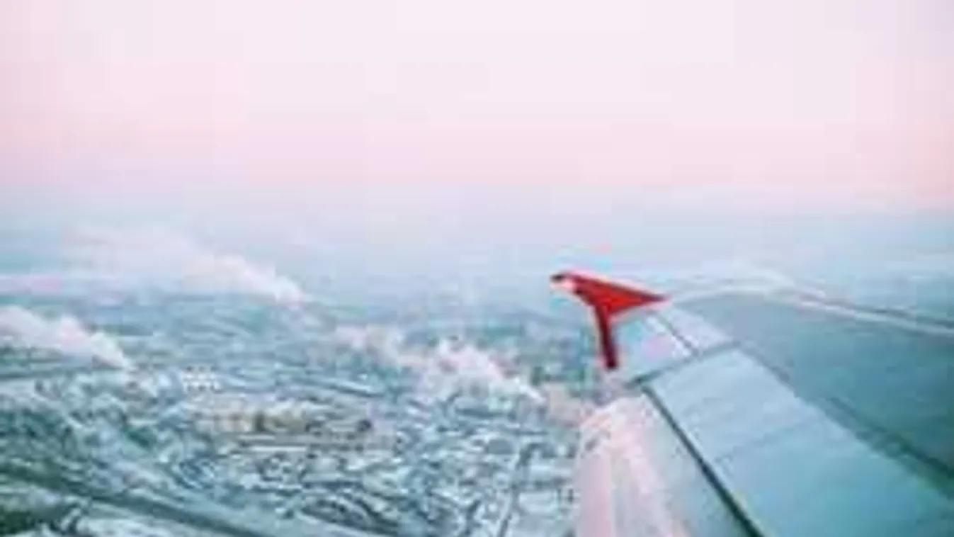 Furcsa rakomány miatt nem tudott felszállni egy repülőgép