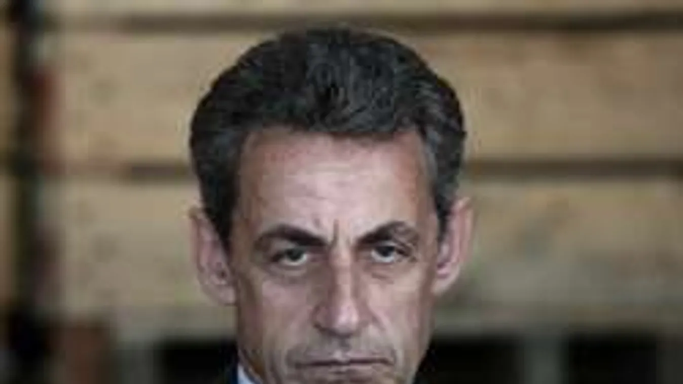 A volt köztársasági elnök tudja, hogyan kell megállítani a terroristákat...