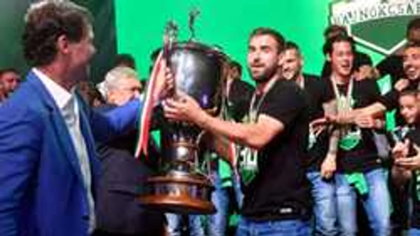 Eldőlt, itt folytatja Böde Dániel