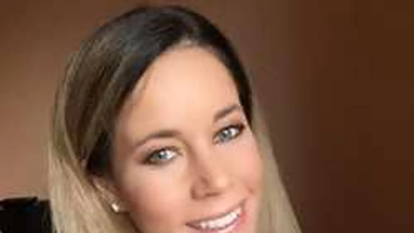 Baukó Éva szuperszexi fotójától még a monitorod is elolvad