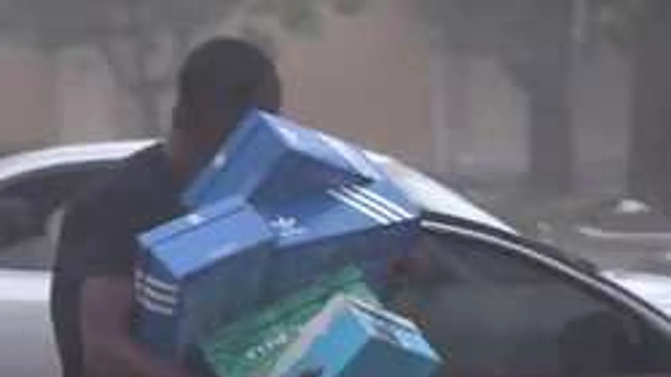 Ezeknek semmi se szent: Hurrikán alatt fosztogattak a tolvajok - videó