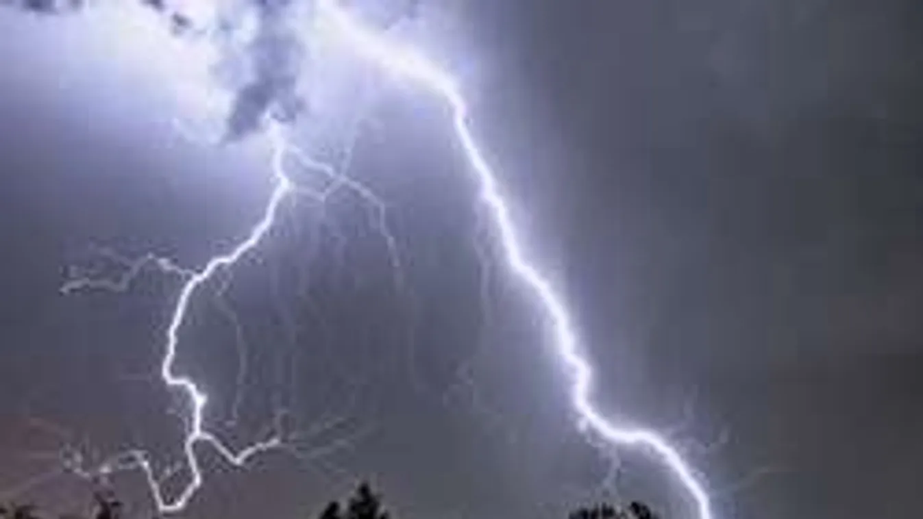 Viharos lesz az idei nyár. De miért van ennyi felhőszakadás mostanában?