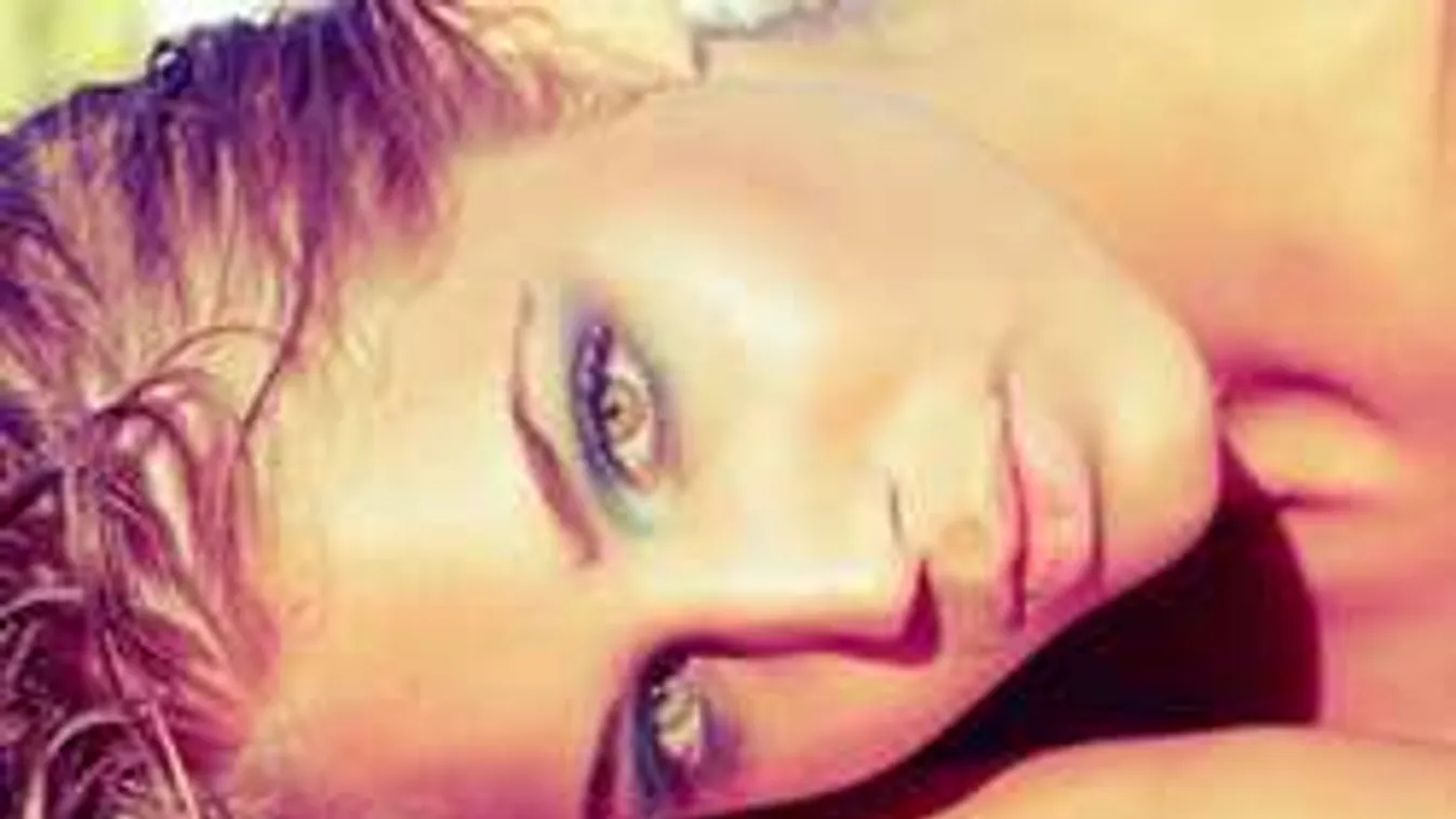 Testével dobja fel Budapest panorámáját a Barátok Közt sztárja