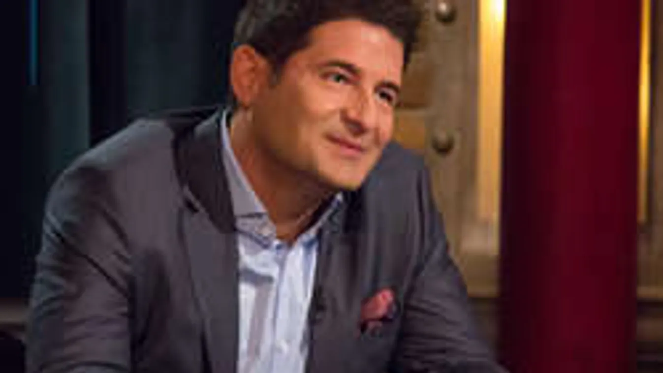 Idegen nők akarnak teherbe esni Hajdú Pétertől!