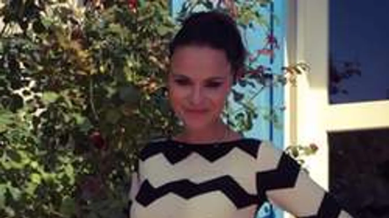 Pánik: ettől retteg a várandós magyar sztár