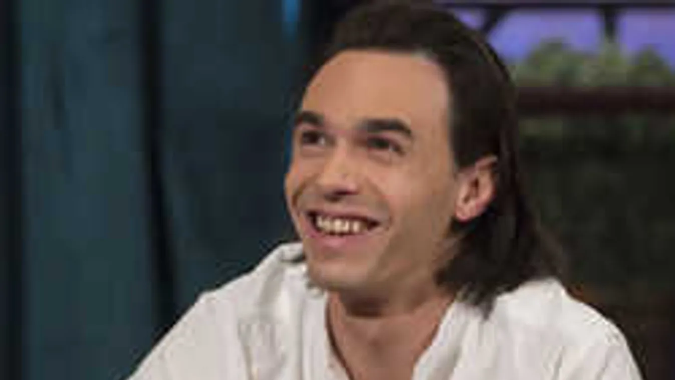 Ritka pillanat, közös fotón Kerényi Miklós Máté és fiatal szerelme