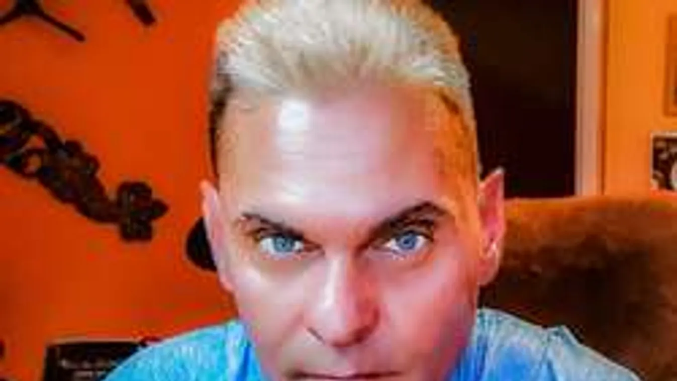 Ezért nem kell a nőknek a népszerű magyar sztárénekes!