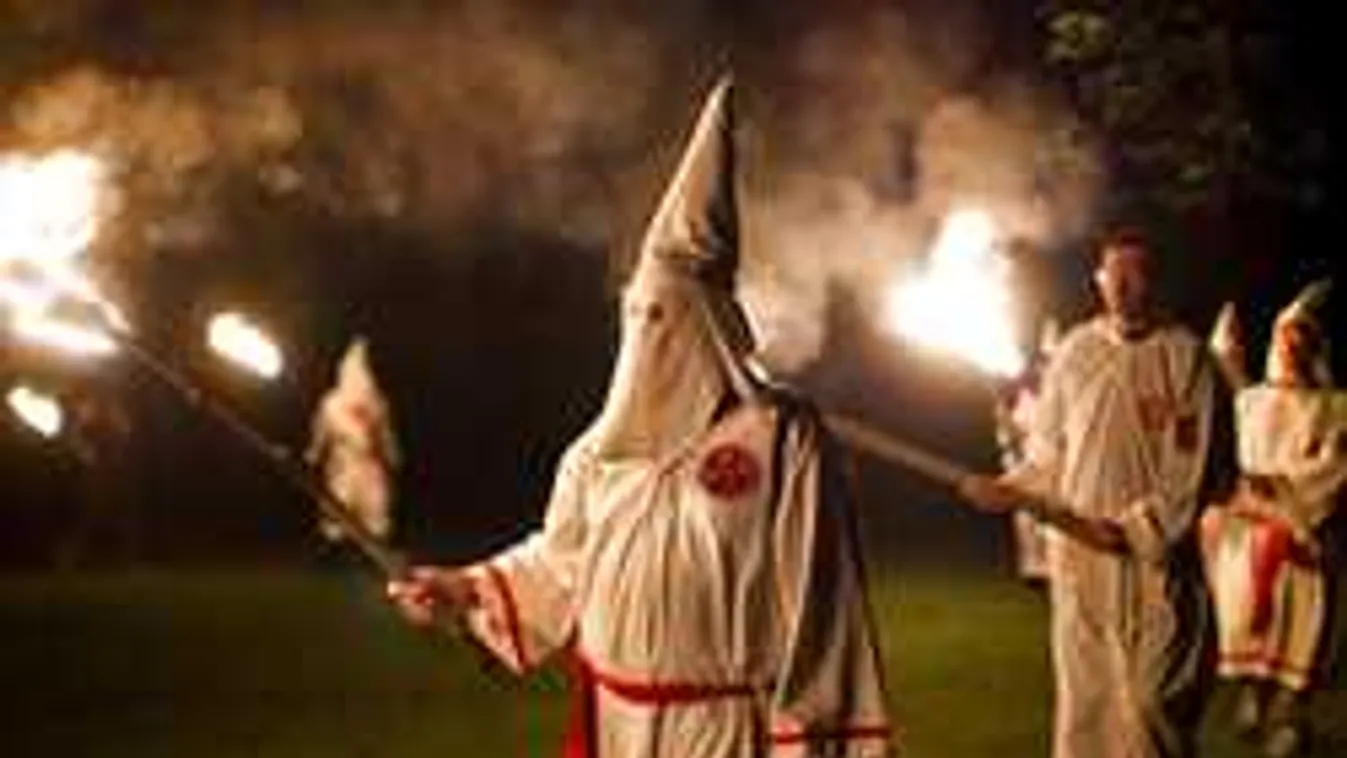 A Ku Klux Klán módszereit vetik be a székelyek ellen