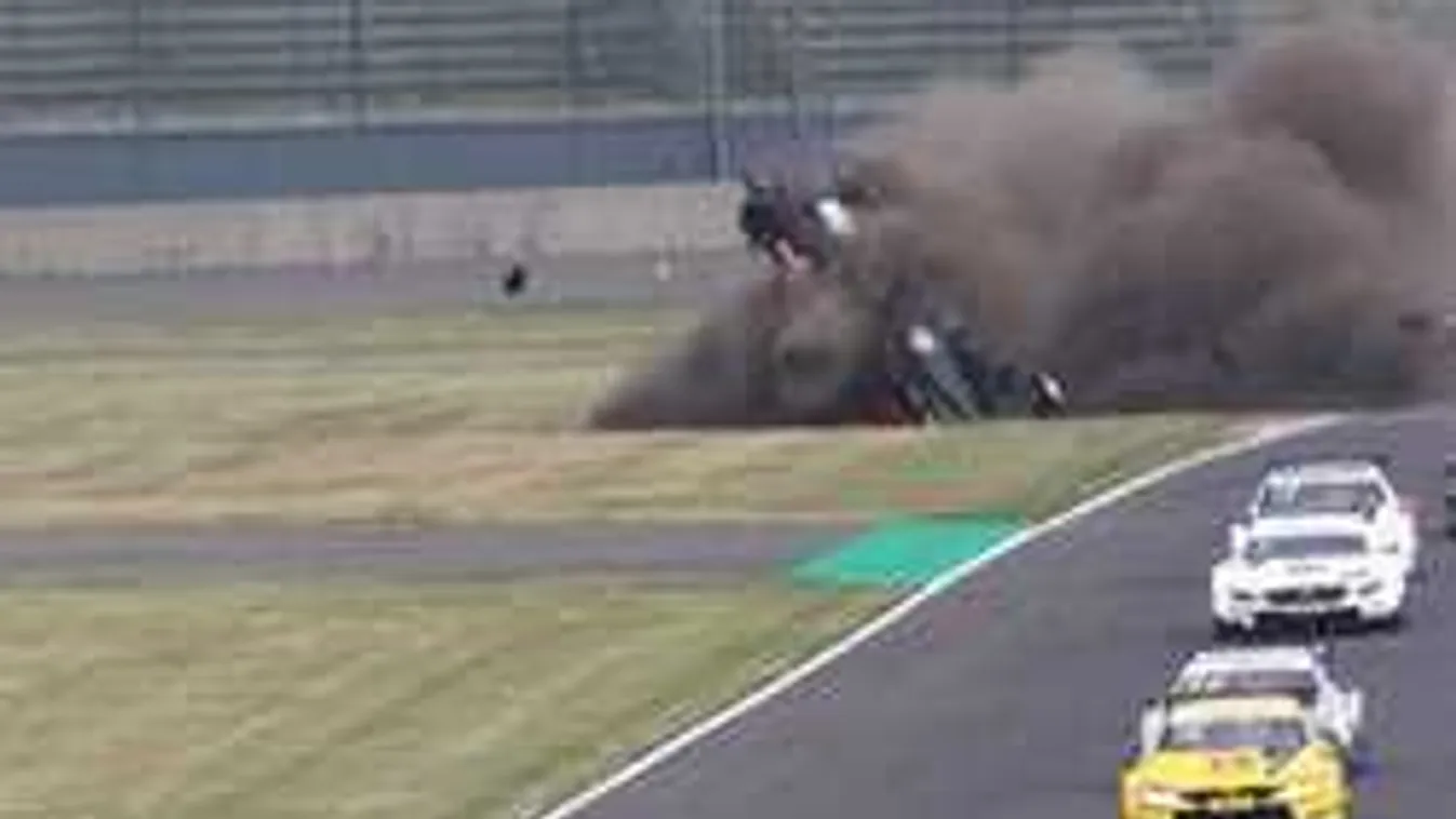 Borzalom Németországban, még a tető is leszakadt