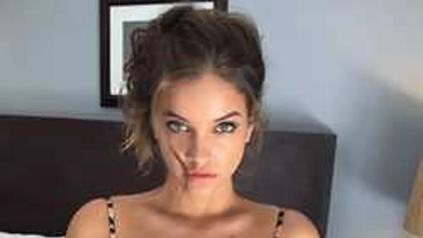 Hűha, forró képet posztolt Palvin Barbi - ez jelent valamit