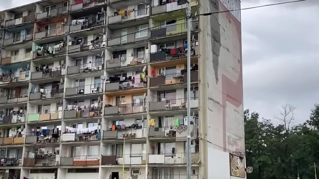 Így várják a pápát a kassai nyomornegyedben – videó