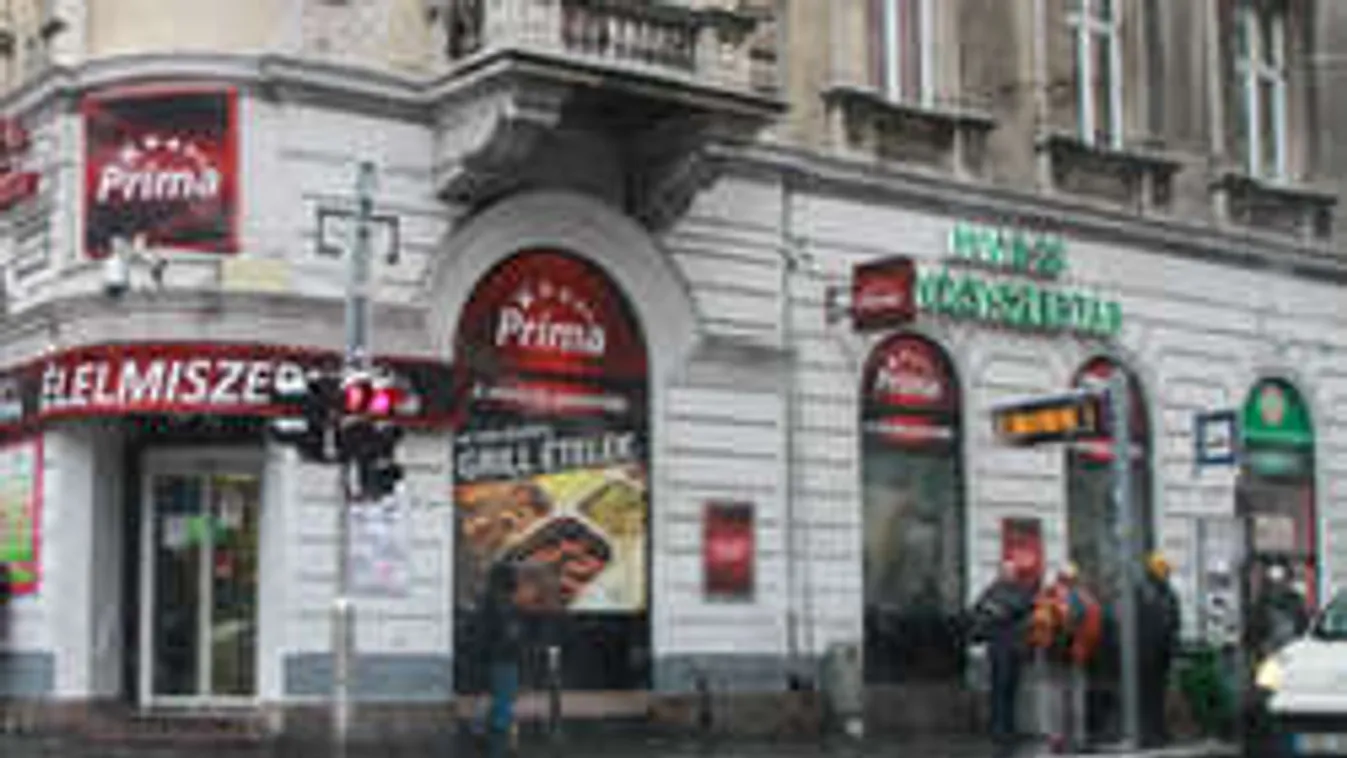 Poénból elforgatott jelzőlámpa okoz riadalmat a körúton