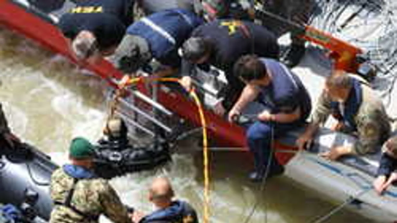 Most kaptuk a hírt: bajba került egy búvár a dunai hajóroncsnál