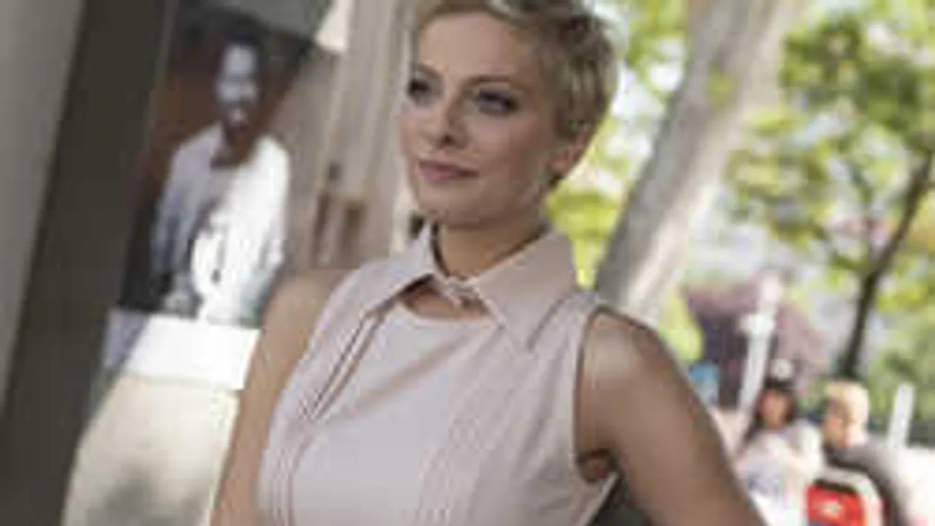 Ezért küldték kényszerpihenőre Tatár Csillát...