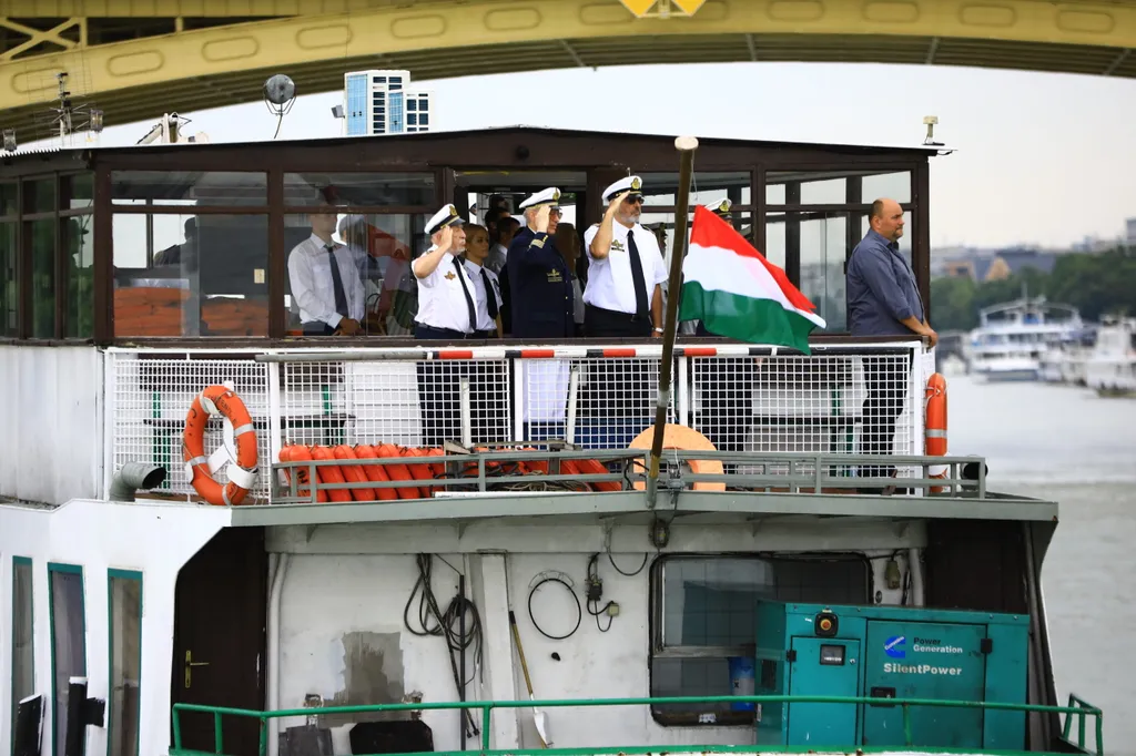 8a69697be37cdeb11642c5155c758af16d198c8e