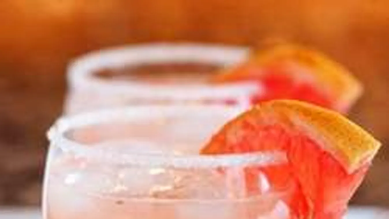 Folyékony narancsbőrradír: Ennél hatékonyabb feszesítő nincs!