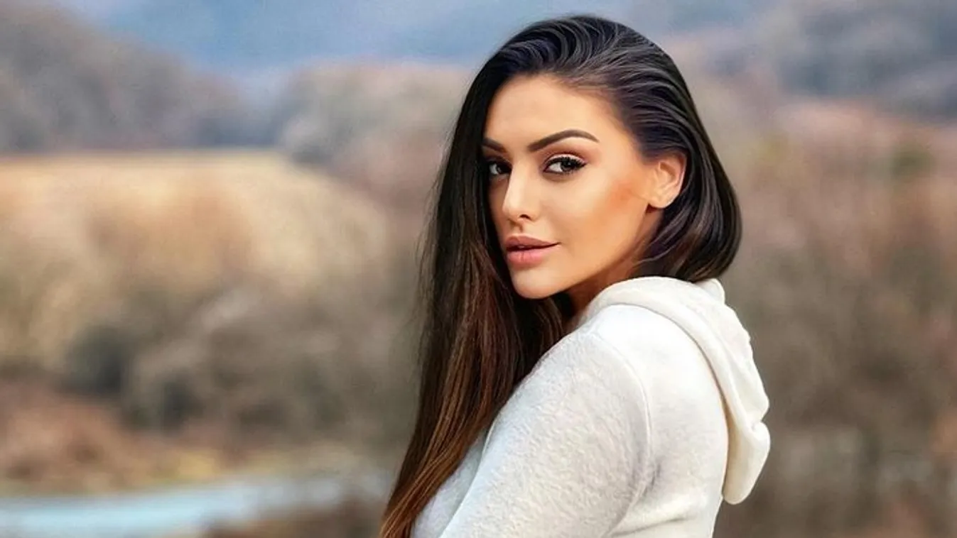 Ezt nézd meg: Kiakadt a követők miatt Kulcsár Edina