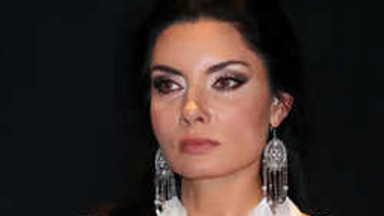 Keményen büntetné az állatkínzókat Gregor Bernadett és Molnár Anikó!