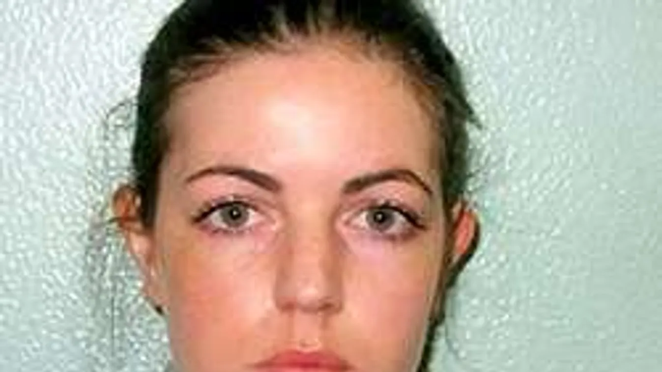 Kiskorú tanítványával szexelt a csinos tanárnő! Börtön lehet a vége