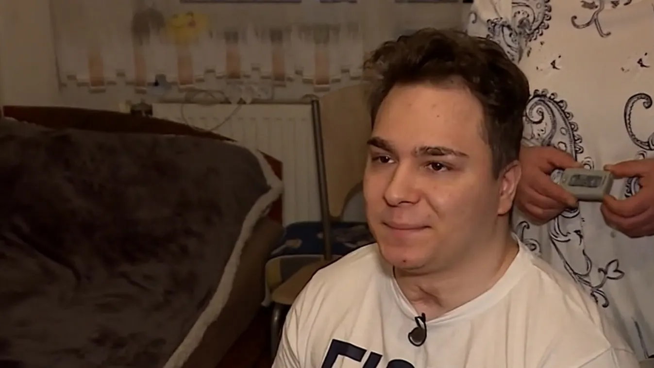 Egyetlen pillanat alatt változott meg Dávid élete: „Az utolsó emlékképem, hogy fönt vagyok a tetőn”