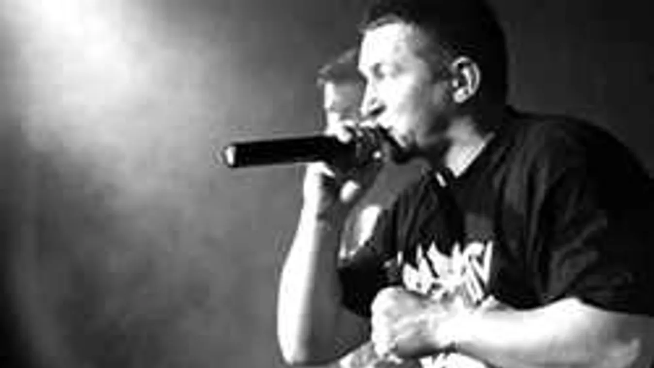 Megmutatta újszülött gyermekét a magyar híresség