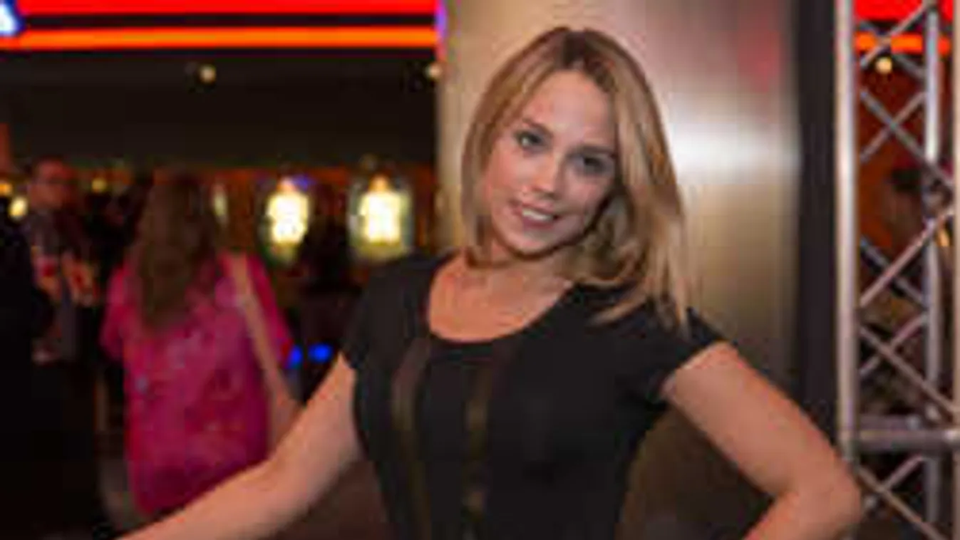 Elképesztően szexi képet villantott Kiss Ramóna