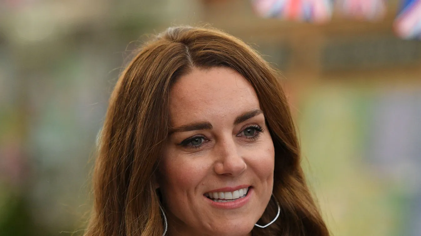 Queen Elizabeth and members of the Royal Family attend the G7 Summit