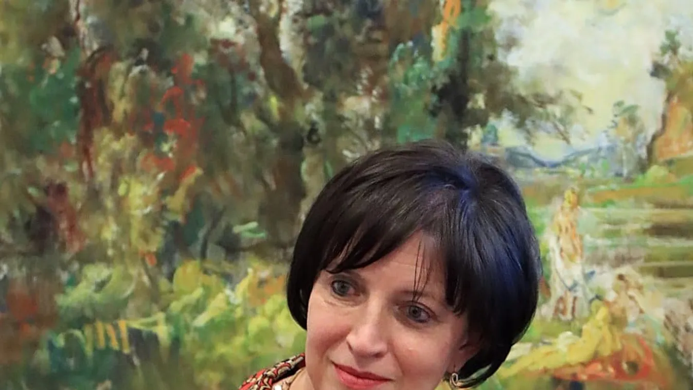 Mangó Gabriella adventi koszorújánál aktuálisabbat idén nem találsz