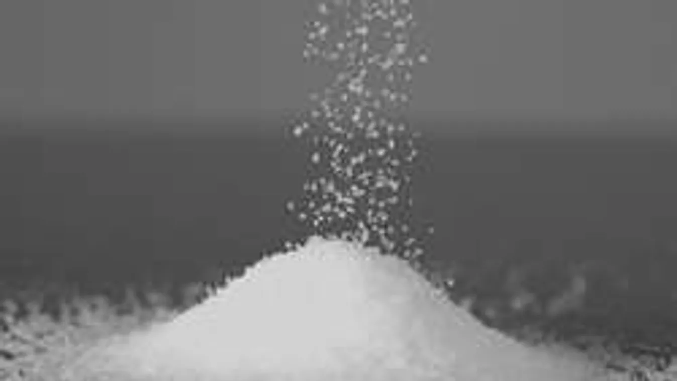 Ettől a trükktől lesz könnyebb az életed: mosogass sóval!