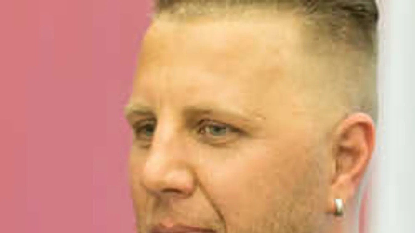 Kínos titok a múltból: így lopta meg a saját apját Zámbó Krisztián!