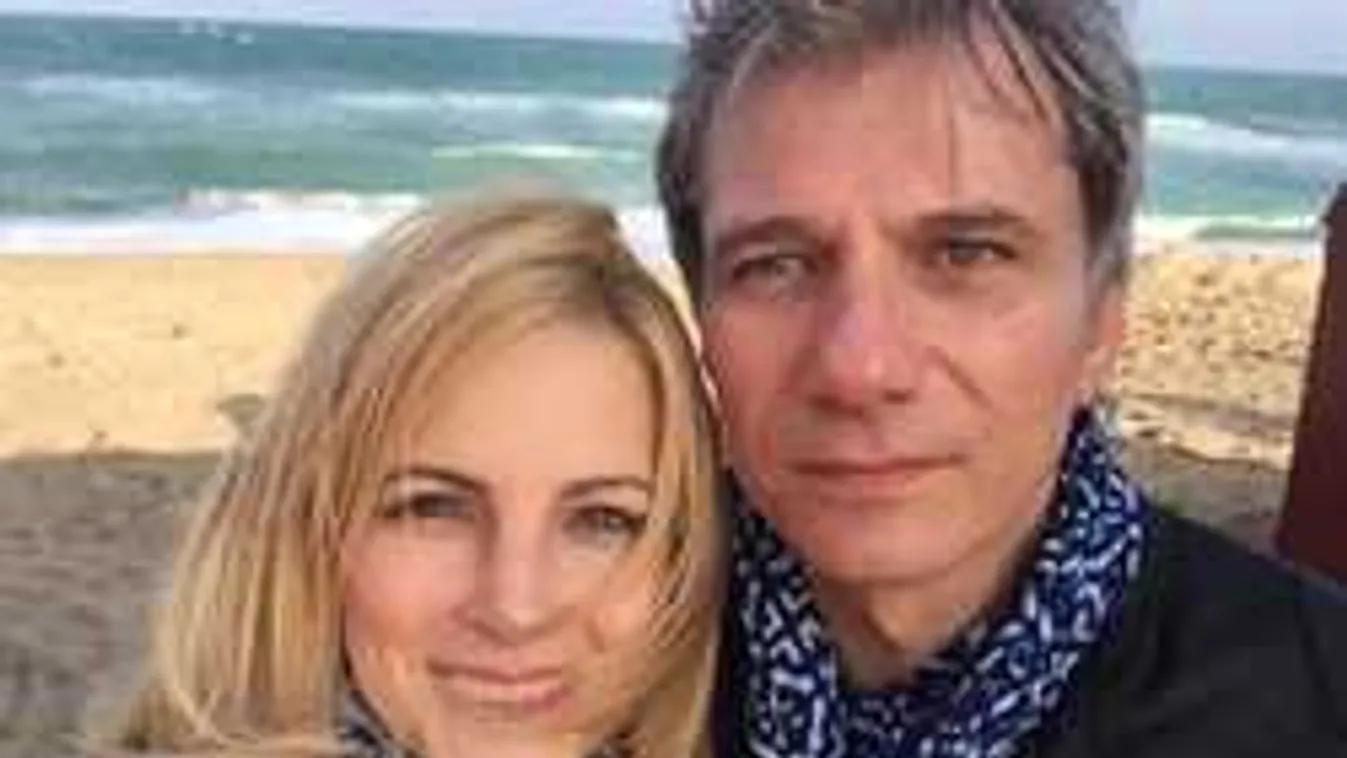 Hoppá, Várkonyi Andrea ellenőrzi Bochkor Gábor alsóneműjét