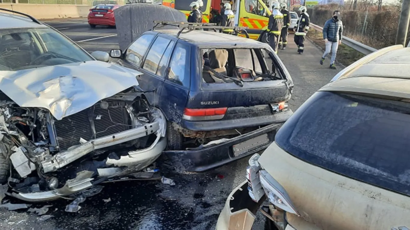 Dráma: 7 gyerek is megsérült a budaörsi tömegbalesetben – fotó