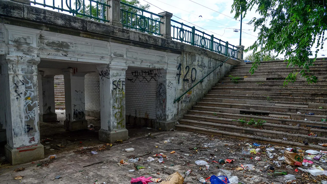 Zombifilmet lehetne forgatni: Így néz ki Budapest 2. legrégebbi aluljárója