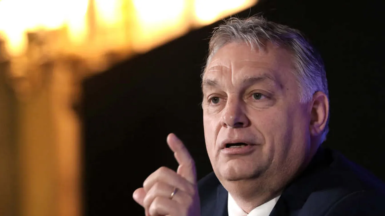 Szájer kilépett a Fideszből, Orbán Viktor nyilatkozott