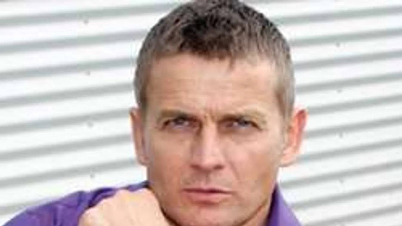 Mentális segítségre szorul a lábadozó Rékasi Károly!