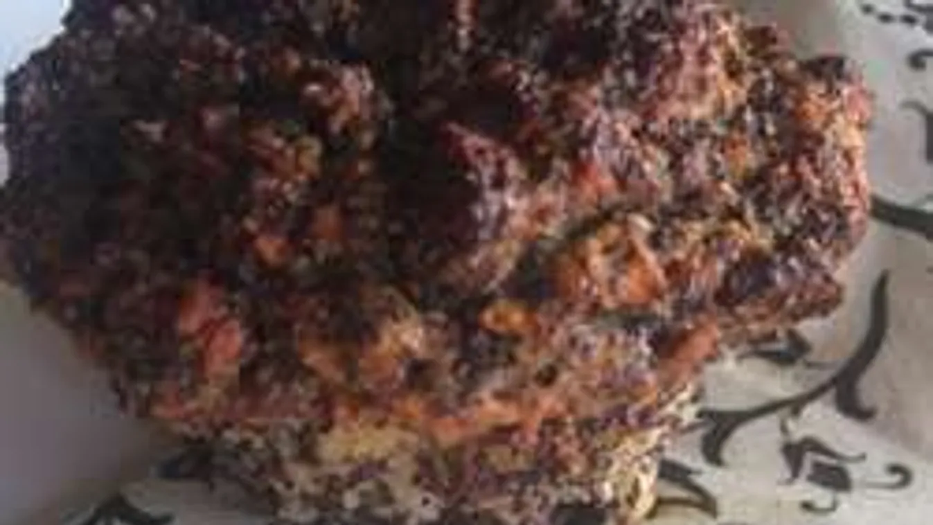 Se liszt, se cukor: ezt a mákos sütit imádni fogod!