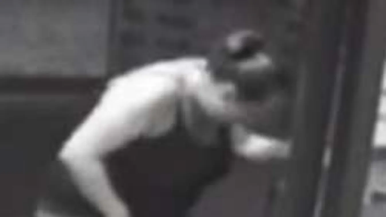 Hihetetlen videó! Egyetlen perc alatt, a kórház bejáratában szülte meg babáját egy nő!