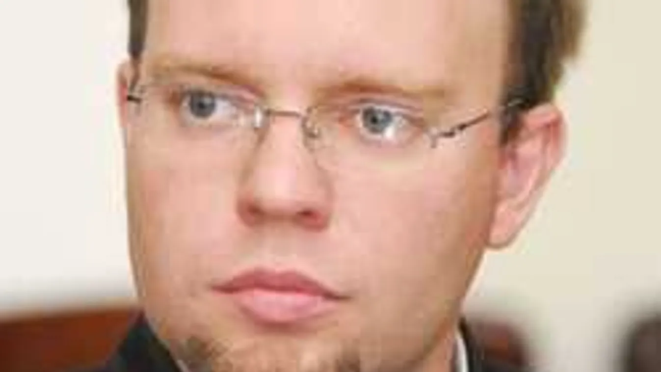 Új szexbotrány a Jobbikban: Kiskorú megrontásával vádolnak egy képviselőt