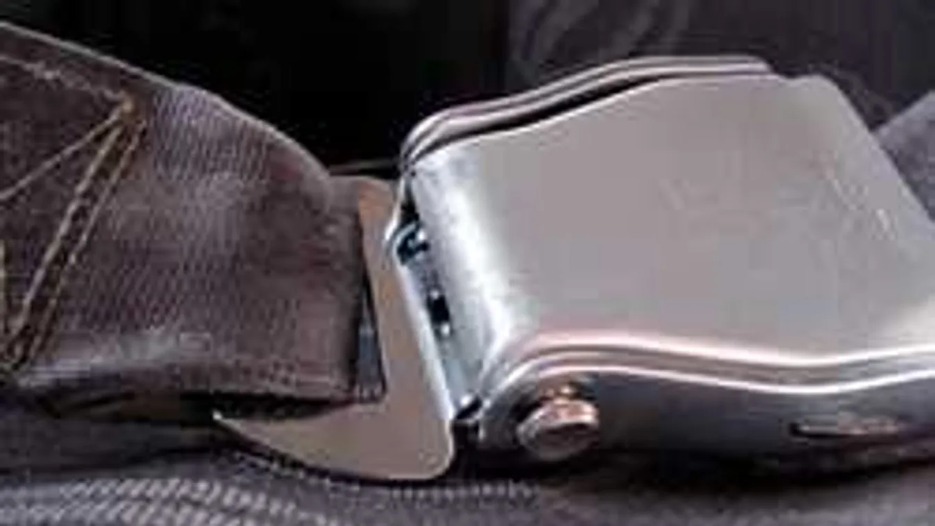 A rendőrök se hittek a szemüknek, bizarr dolog a balesetező autóban