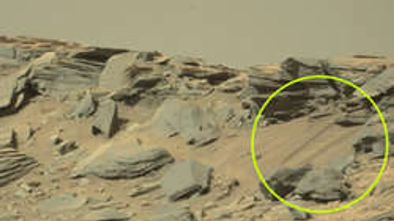 Elképesztő fotók érkeztek a Marsról! A NASA észre sem vette!